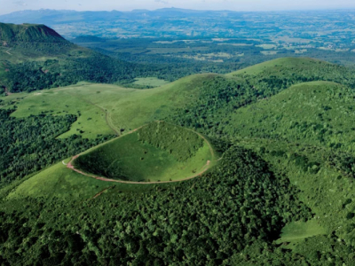 Vignobles volcaniques : la Loire au bord de l’éruption